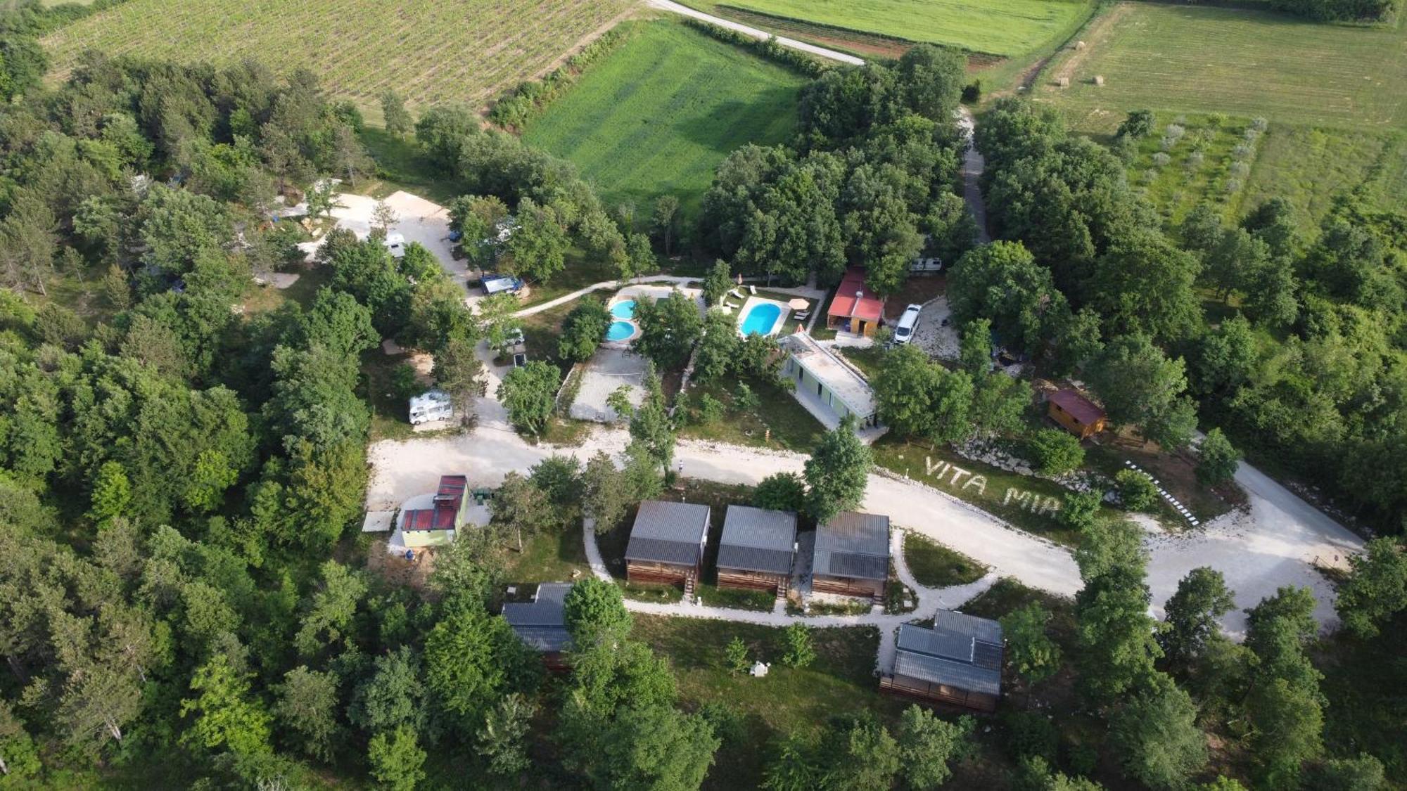 Vita Mia Pazin Exterior foto